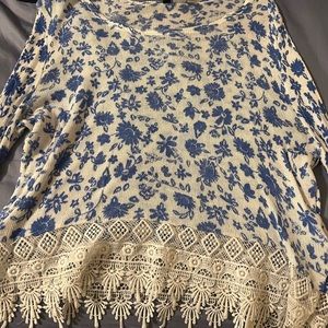 Cropped lace sweater